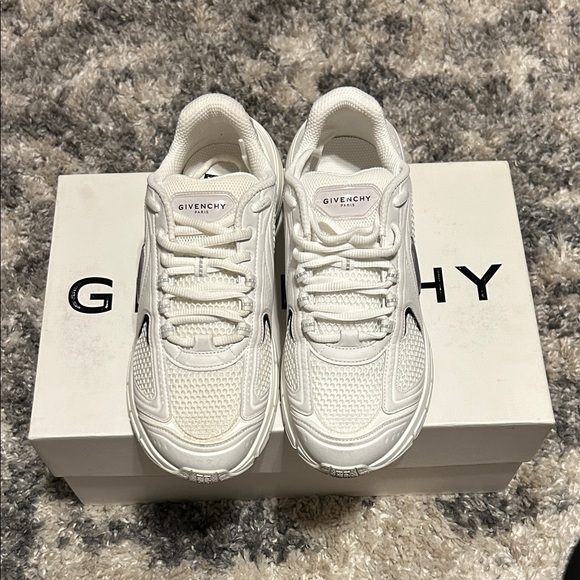 Givenchy Other - Givenchy Ivory TK-MX Runner